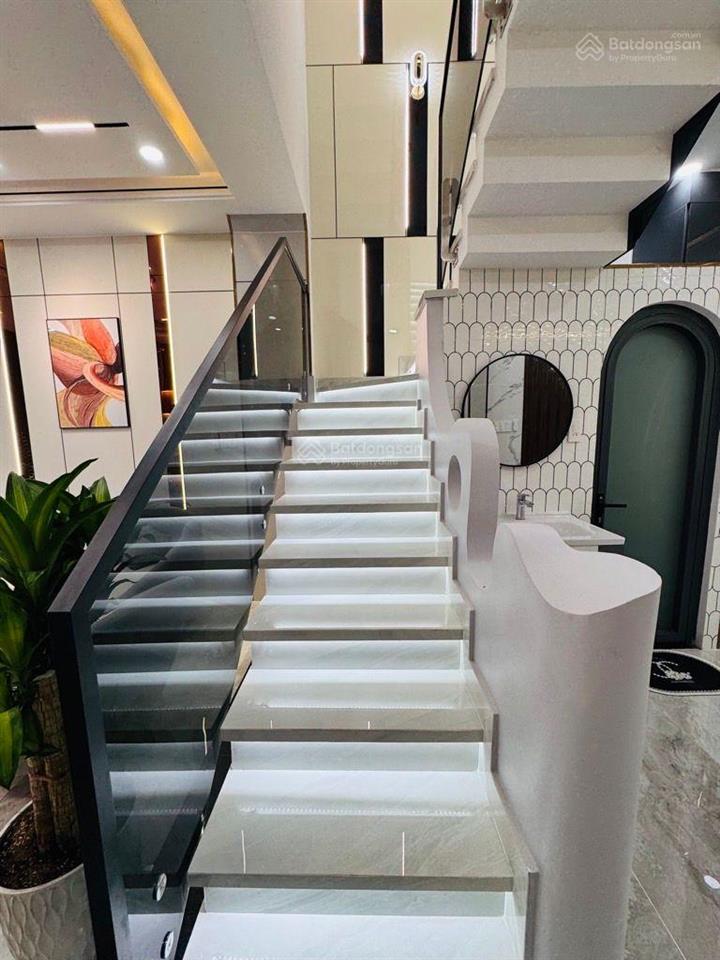 Bán nhà gò vấphẻm xe tải 4 tầng  đúc btct  dường số 59 phạm văn chiêu chợ thạch đà