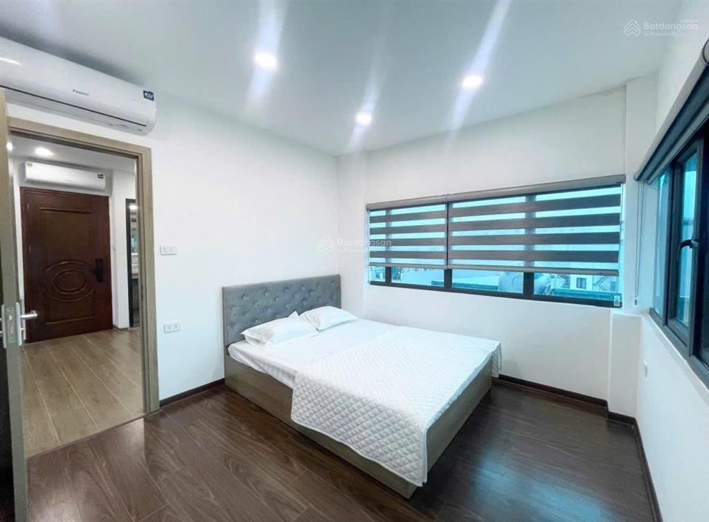 Hot!! 2pn cho thuê lạc long quân, ô tô đỗ cửa đầy đủ đồ, 50m ra hồ tây, gần fujimart,