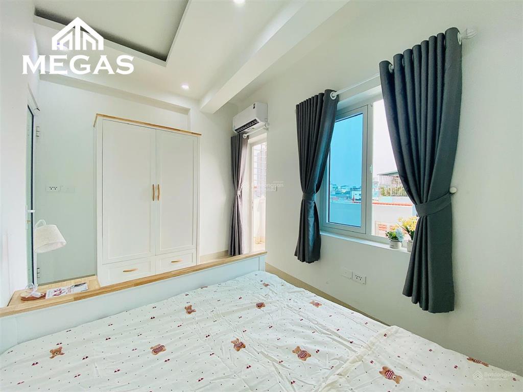 1 ngủ 1 khách ô tô đỗ cửa, cạnh bến xe mỹ đình, nhà mới tinh có ban công thoáng, đủ nội thất