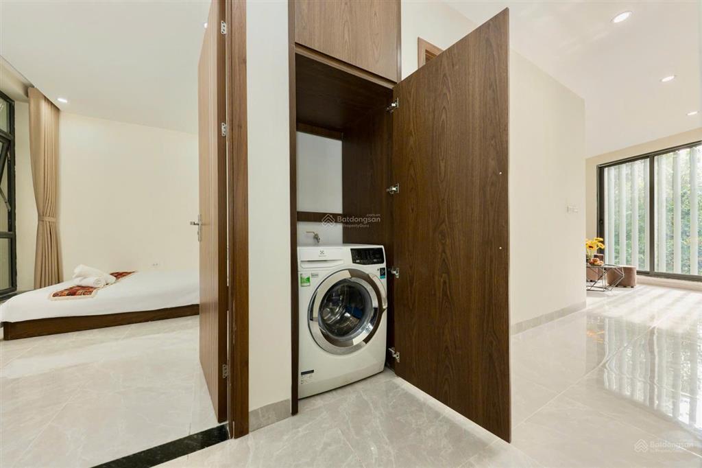 Căn hộ 1pn 65m2  lý chính thắng, q3  oto đỗ cửa gần ga sài gòn, công trường dân chủ
