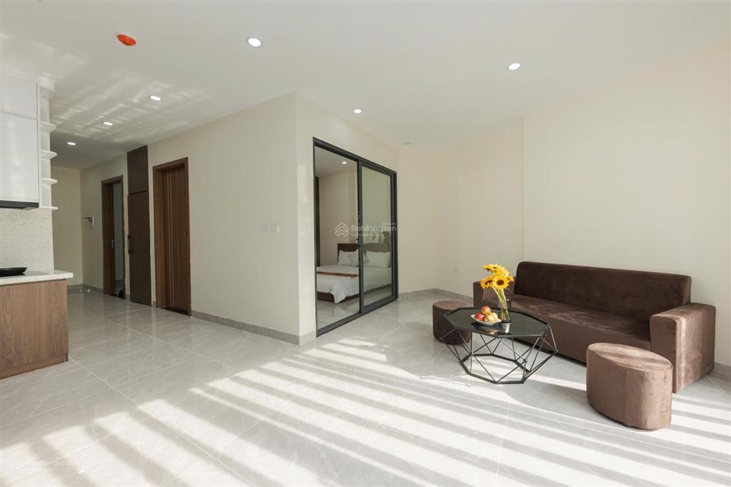 Căn hộ 1pn 65m2  lý chính thắng, q3  oto đỗ cửa gần ga sài gòn, công trường dân chủ