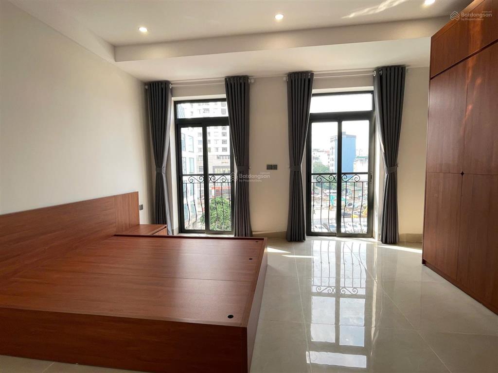 Mới xây 100%! nhà mới 1n1k, 40m2, đủ đồ giặt riêng có bãi ô tô ở gần, 2km di chuyển sang láng