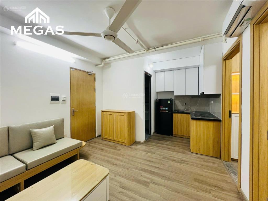 Chính chủ! cho thuê ch 2n2wc 60m2, giặt riêng, nhà mới, ô tô đỗ cửa, nhận pet, ban công