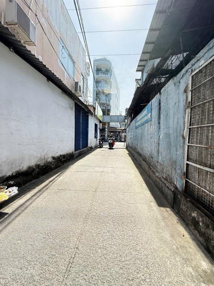 Nhà bán bình thới ,q11,2 tầng btct,hẻm xe hơi thông tứ tung,shr,giáp q10,q6,bình tân