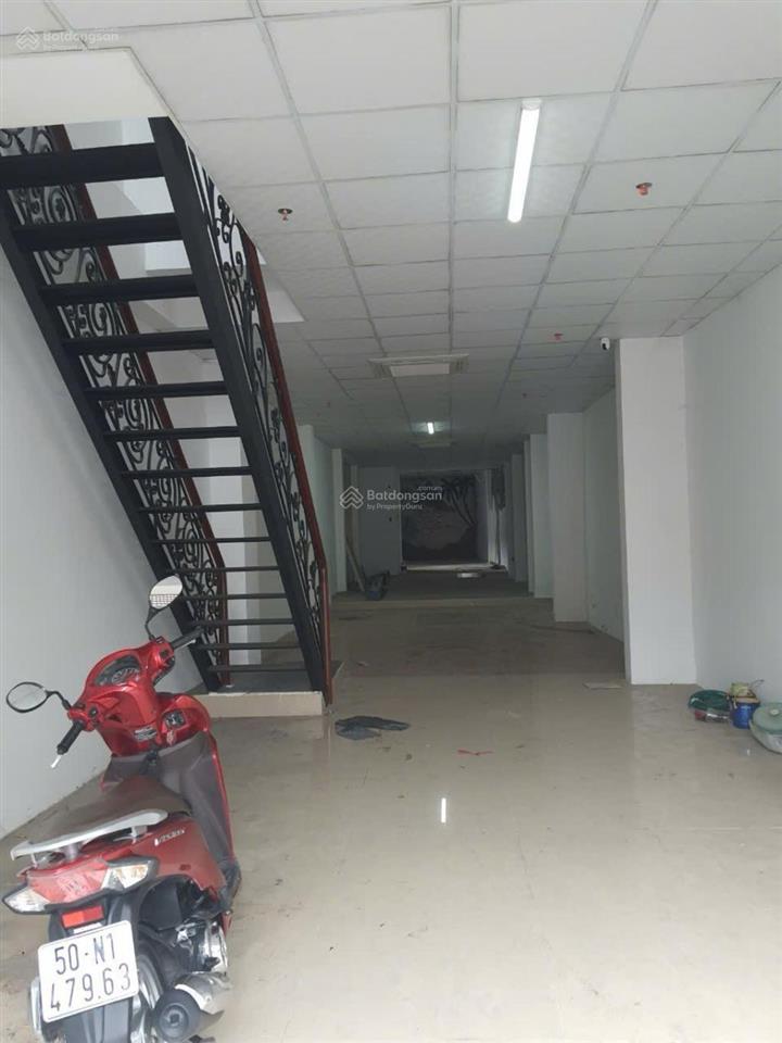 Bán nhà mặt tiền kinh doanh kinh dương vương,bình tân,3 tầng,120m2,gần bến xe,ngang 5.5m đẹp