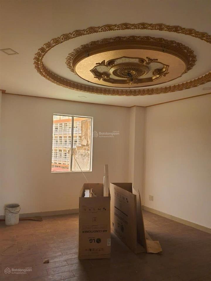 Bán nhà mặt tiền kinh doanh kinh dương vương,bình tân,3 tầng,120m2,gần bến xe,ngang 5.5m đẹp