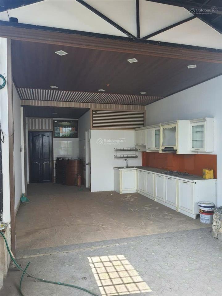 Bán nhà mặt tiền kinh doanh kinh dương vương,bình tân,3 tầng,120m2,gần bến xe,ngang 5.5m đẹp