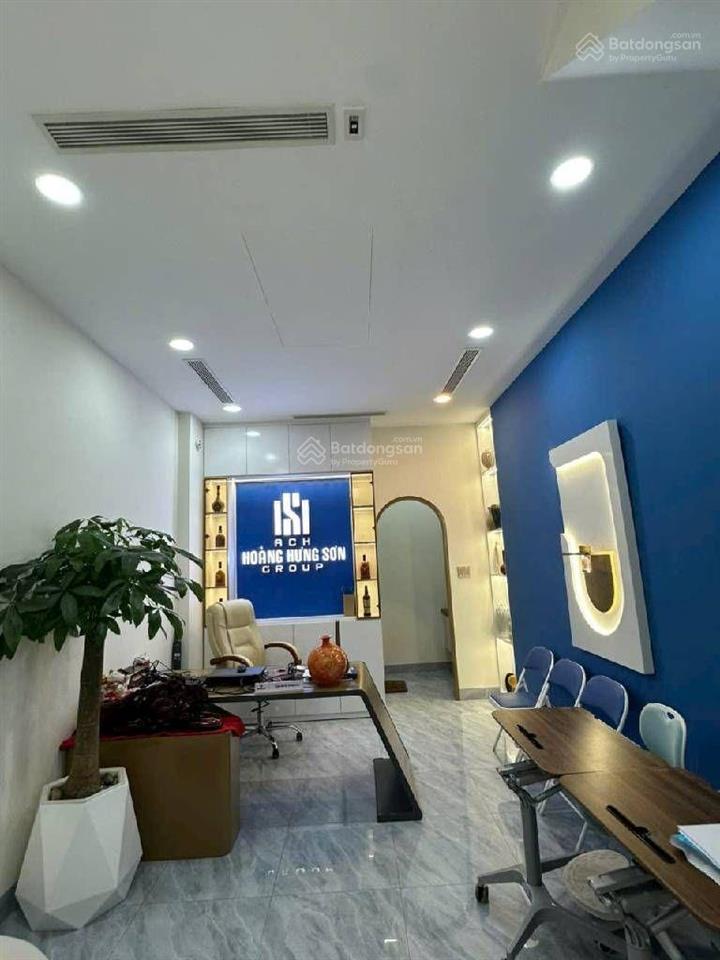 Nhà hẻm xe hơi nguyễn sơn,tân phú,3 tầng,35m2,shr, nhà hiện đại ở ngay,btct nhỉnh 5 tỏi