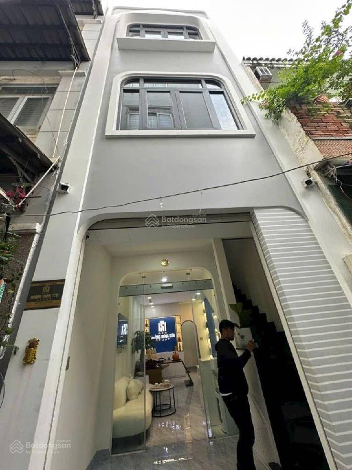 Nhà hẻm xe hơi nguyễn sơn,tân phú,3 tầng,35m2,shr, nhà hiện đại ở ngay,btct nhỉnh 5 tỏi
