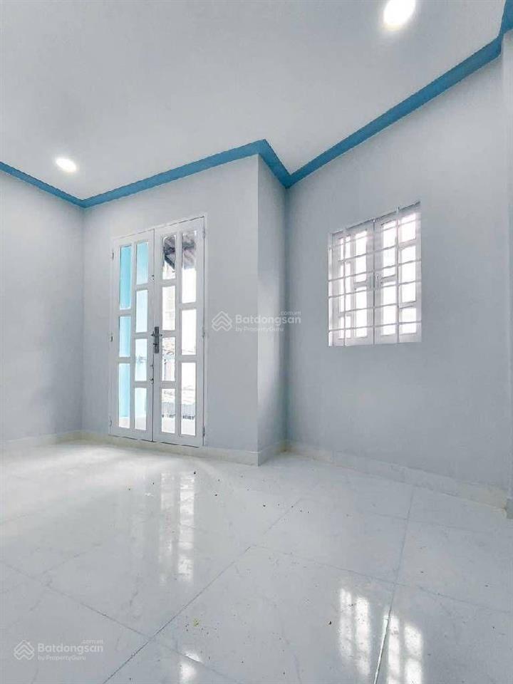 Nhà hẻm lê văn quới,bình tân 2 tầng,30m2,ngang 4m đẹp,shr ko qh lộ giới,giáp tân phú,q11....
