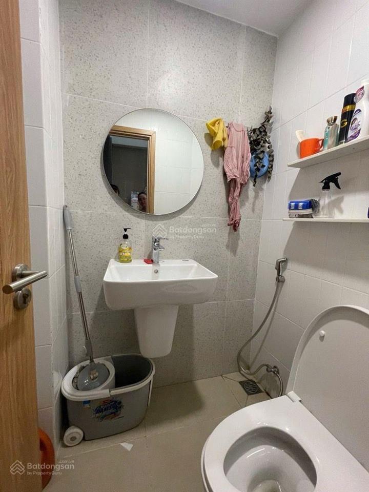 Siêu phẩm phạm văn bạch, tân bình,2 tầng btct,52m2,nhà new tặng nội thất,nở hậu,hẽm 4m thoáng,shr