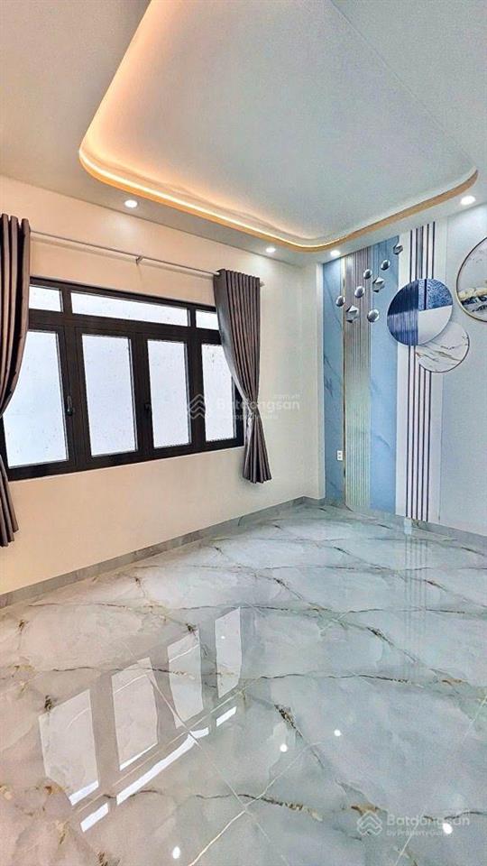 Bán nhà mặt tiền đường tỉnh lộ 10, bình tân, 5 tầng, 120m2, ngang 4m đẹp, khu sầm uất