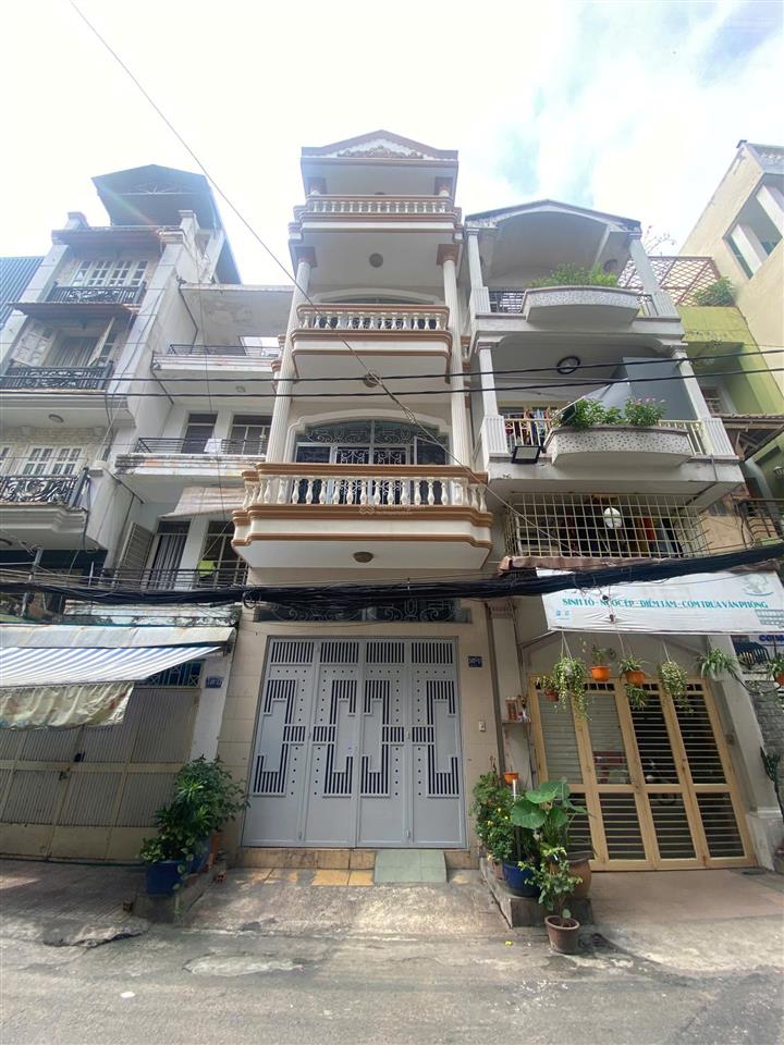 Cần bán gấp nhà hẻm 10m , 340c/ đường hoàng văn thụ , tân bình , dt 4,2x18m , 5 tầng ,giá chỉ 15 tỷ