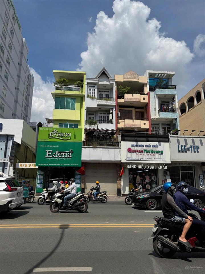 Bán gấp nhà mặt tiền phan đình phùng , phú nhuận , dt 4x18m , 4 tầng đẹp , giá chỉ 22 tỷ