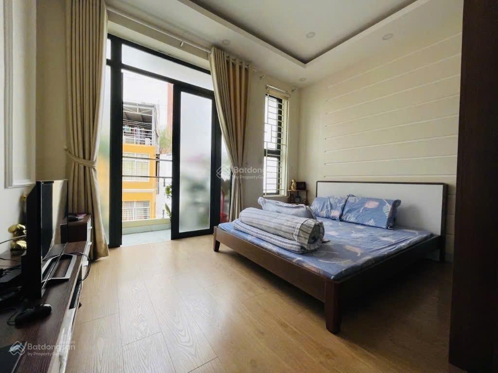 Bán nhà hẻm xe hơi 24 đoàn thị điểm , phú nhuận , dt 3,8x16m , 4 tầng đúc đẹp , giá chỉ 11,8 tỷ