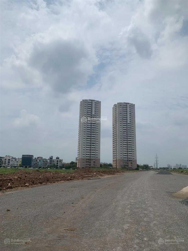 Chính chủ cần tiên bán gấp căn góc 65m2 2 ngủ tại chung cư ct1 vân canh  0973 351 ***