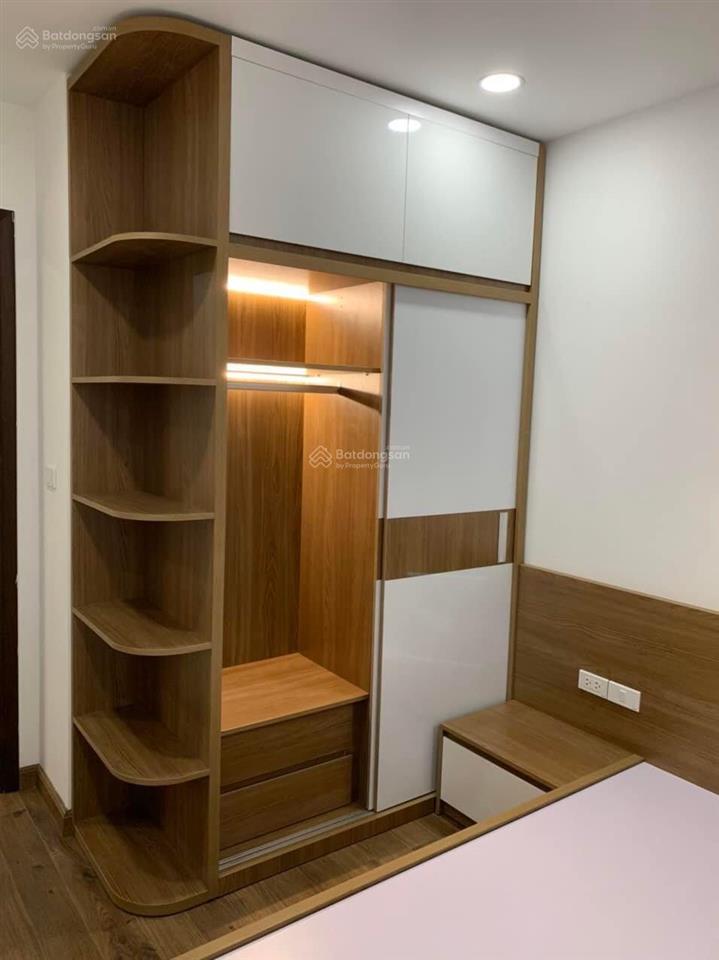 Chính chủ cần tiền bán gấp căn góc 3 ngủ full nội thất tại chung cư hateco xuân phương giá 5,5 tỷ