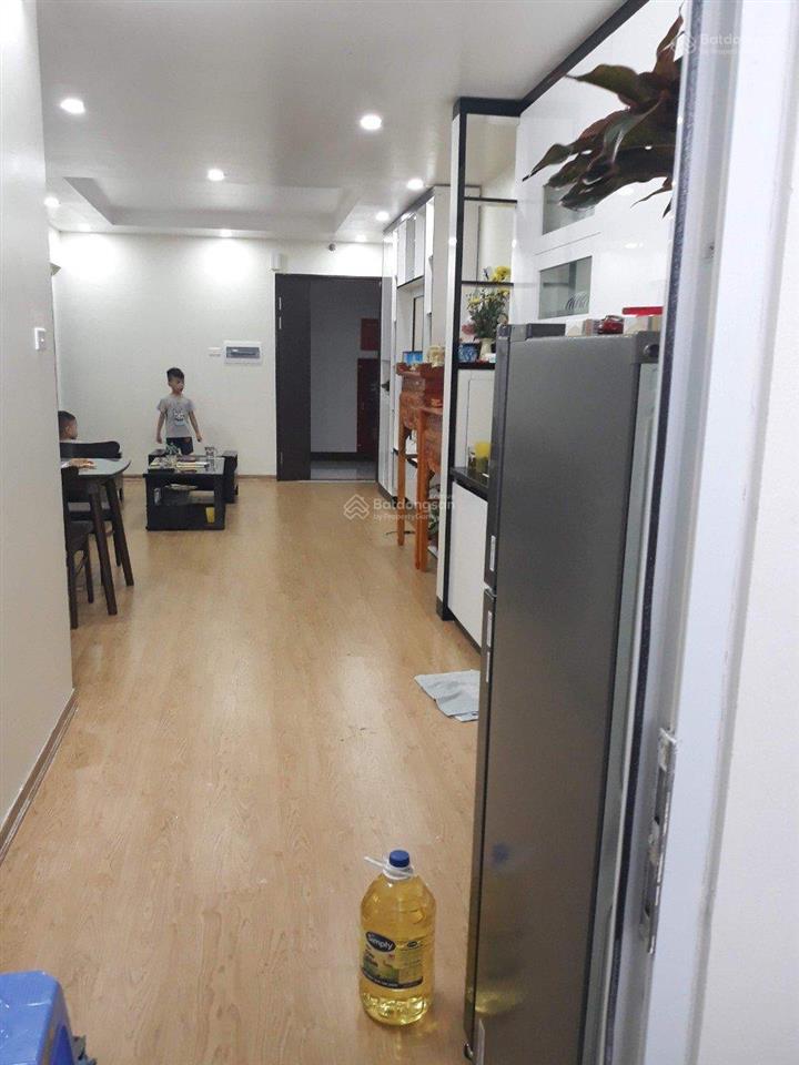 Chính chủ cần tiền bán gấp căn 69m 2 ngủ 2vs full nội thất tại chung cư athena xuân phương