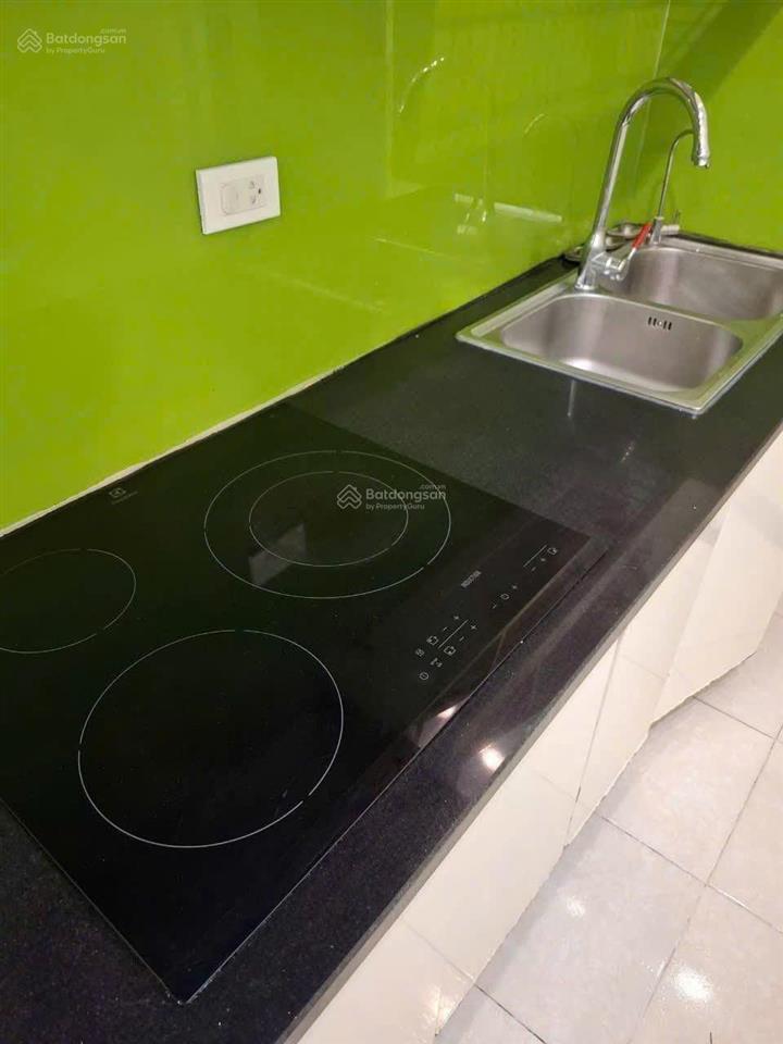 Bán căn góc 60m2 2 ngủ full nội thất tại chung cư mặt đường 3.5 tiện ích ngập tràn giá chỉ 2.x tỷ