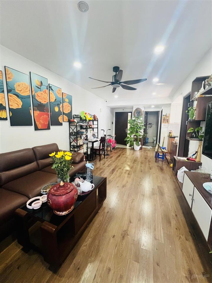 Chính chủ cho thuê dài hạn căn 2 ngủ view hồ tại chung cư hateco giá chỉ 9tr/tháng  0973 351 ***