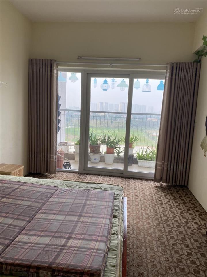 Chính chủ cho thuê căn góc 2 ngủ nội thất gắn tường view sân vận động mỹ đình giá 9tr/tháng