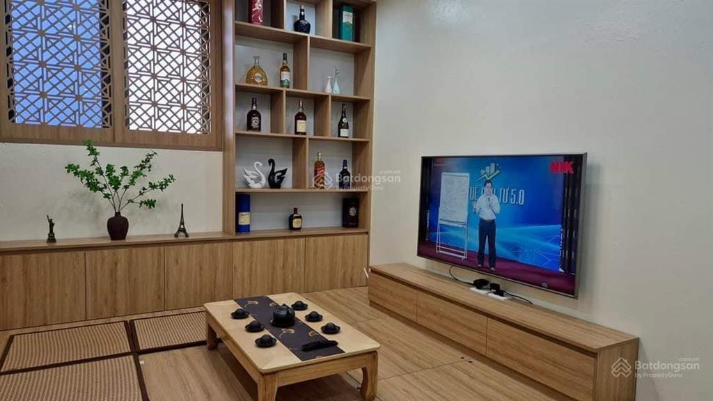 Chính chủ cho thuê dài hạn căn 3 ngủ full nội thất tại chung cư báo nhân dân giá chỉ 10 triệu/tháng