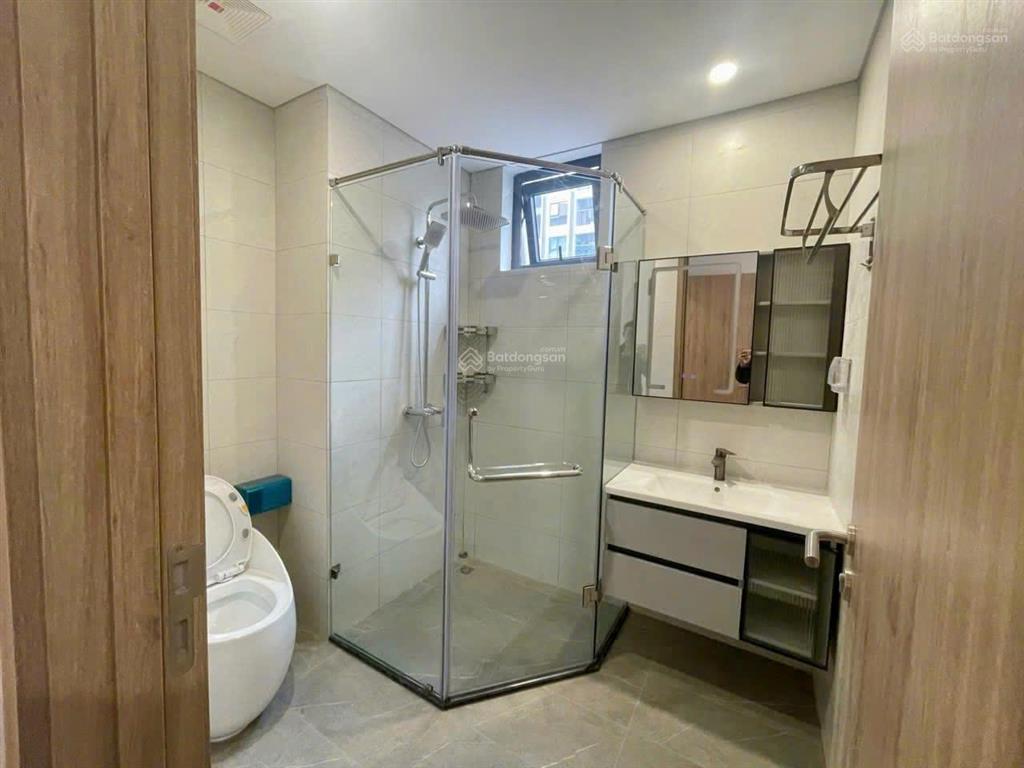 Cần tiền bán cắt lỗ góc 3 ngủ full nội thất tại the wisteria giá chỉ 6,x tỷ sổ đỏ sẵn giao dịch