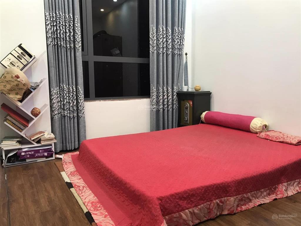 Chính chủ cần tiền bán gấp căn 2 ngủ full nội thất tại chung cư báo nhân dân giá chỉ 3,5 tỷ