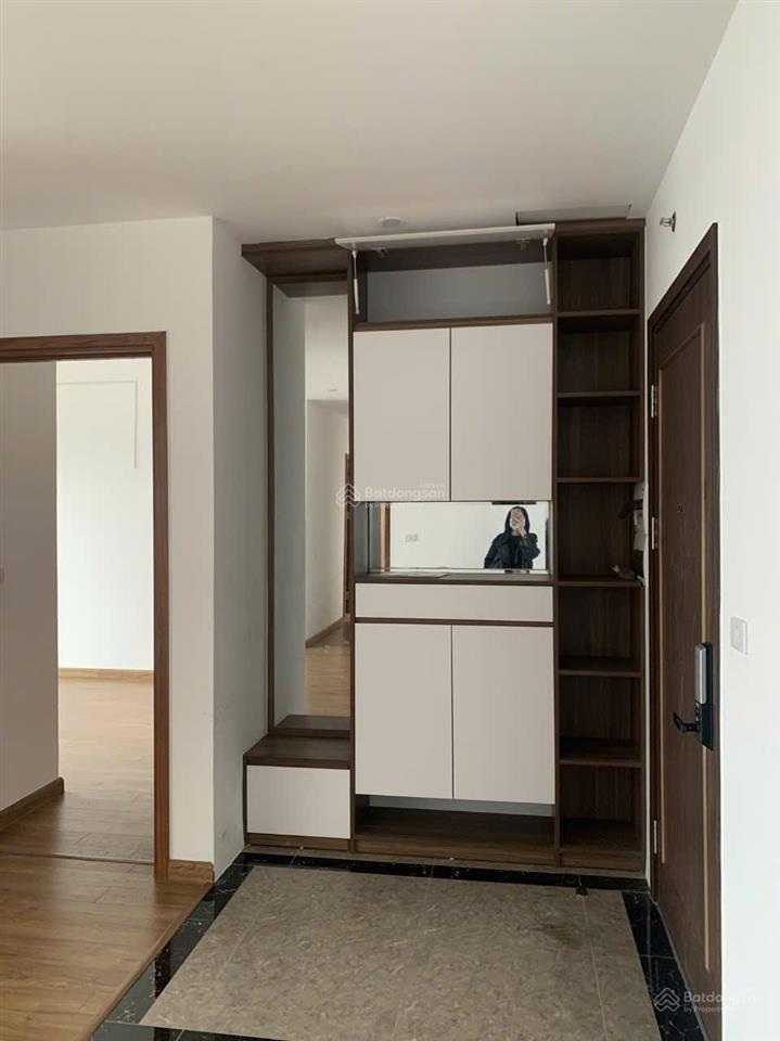 Chính chủ bán gấp căn 99m2 3n 2vs toà e3 tại the emerald ct8 giá 8.x tỷ. sổ đỏ chính chủ