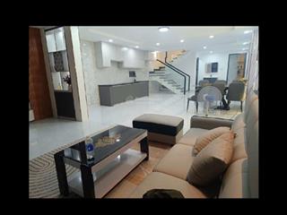 Nhà phan văn hớn xe hơi ngủ trong nhà 99m giá nhỉnh 7 tỷ