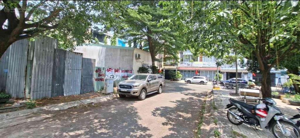 Nhà mặt tiền kdc cao cấp lê thị riêng view công viên | 5x20 4 tầng giá 8,x tỷ tl