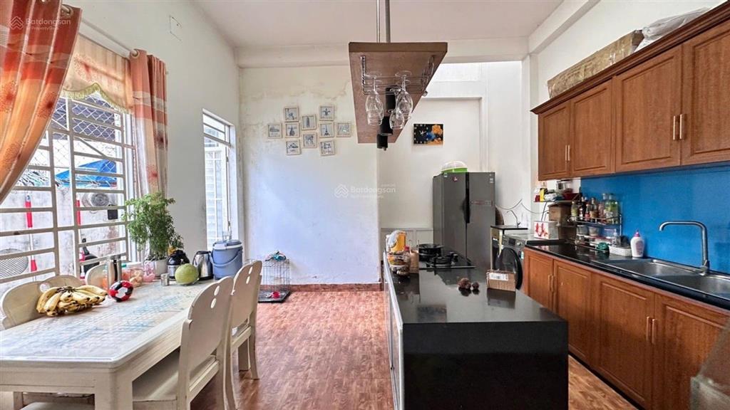 Nhà sân vườn 8x16m hẻm ô tô 7m gần chợ bà điểm chỉ 6.8 tỷ tl