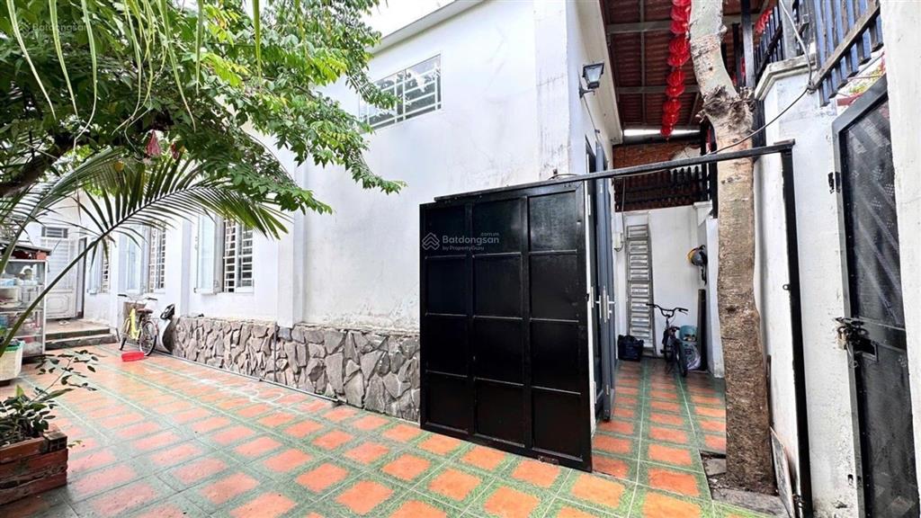 Nhà sân vườn 8x16m hẻm ô tô 7m gần chợ bà điểm chỉ 6.8 tỷ tl