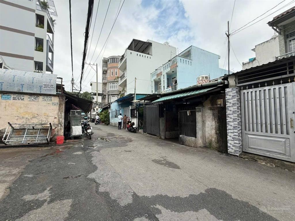 Bán nhà cấp 4 hẻm xe hơi 8m, quang trung, p8, gò vấp. giá cực tốt.  0988 504 ***