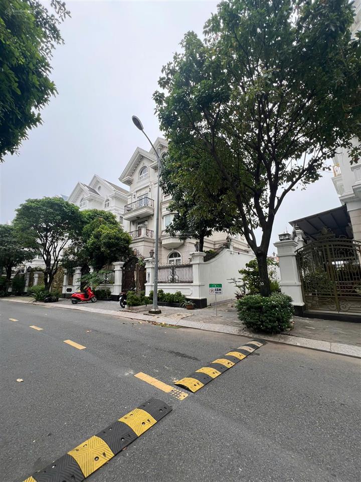 Gấp bán giảm về 21 tỷ  nhà phố cityland garden hills, emart gò vấp, 5m x 20m  hoàn thiện đẹp