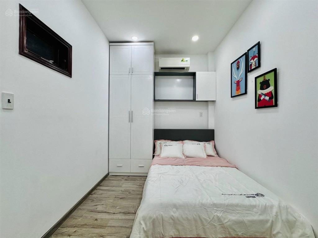 Hẻm xe hơi 4 chỗ tới nhà  hoàng văn thụ, p2, tân bình  giá 2 tỷ 290 triệu  khu vip gần sân bay