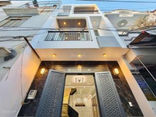Chú ba bán gấp nhà 51m2, giá 2 tỷ 550 triệu đường phan văn trị, p11, bình thạnh, sổ hồng riêng