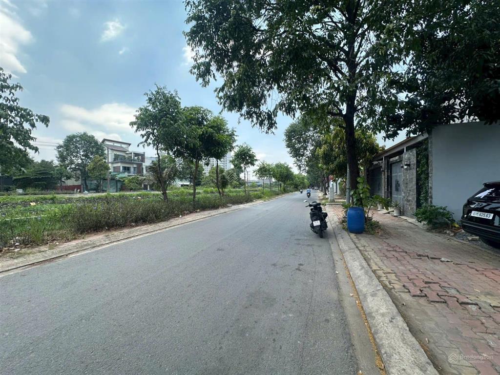 Hiếm! lô đất 150m2 giá 2 tỷ 850 triệu. vĩnh phú 10, thuận an, tphcm. gần bv hạnh phúc, sổ riêng