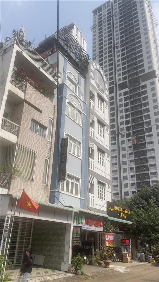 Khách sạn dòng tiền 18 phòng thang máy hơn 14 tỷ xíu