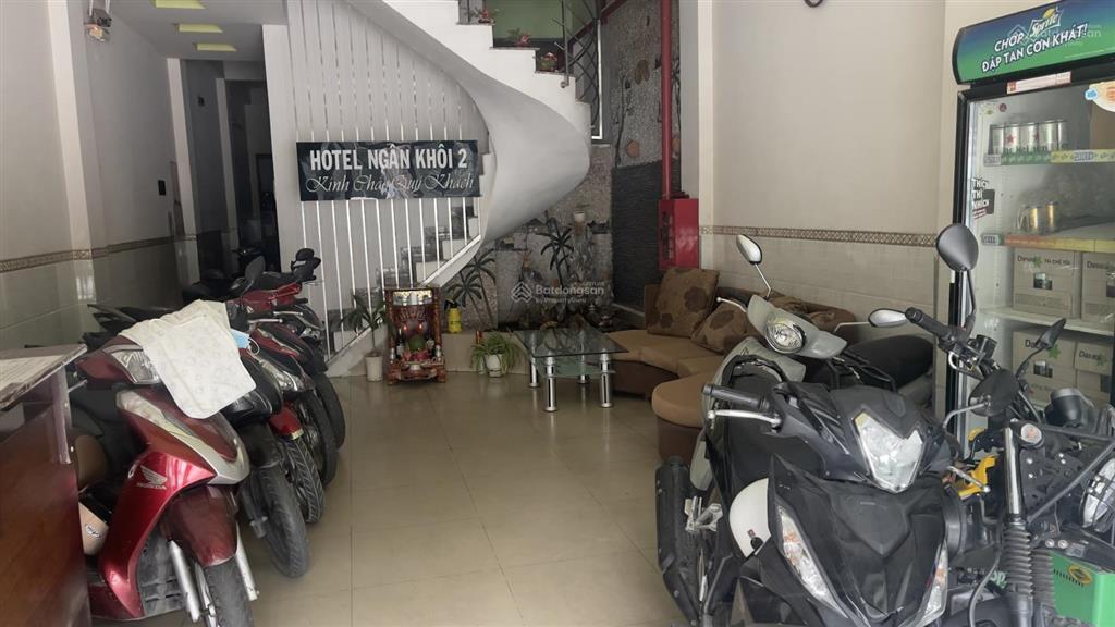 Chính chủ cần bán khách sạn 6 tầng dòng tiền ổn định trên 120 triệu/tháng
