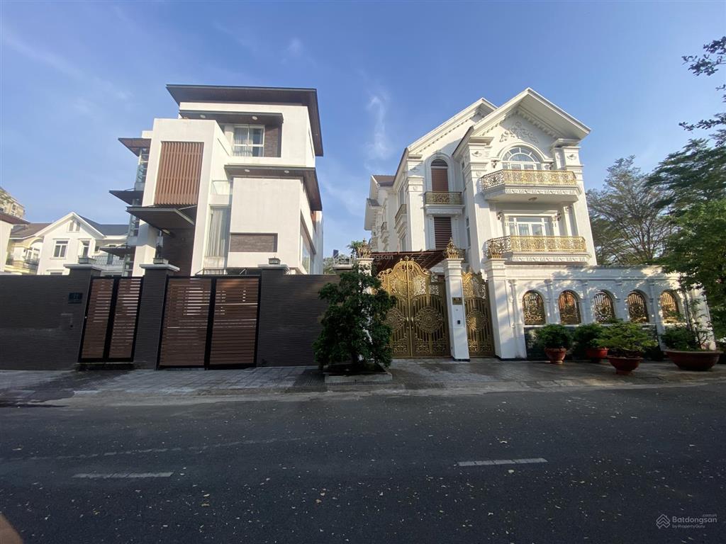 Bán căn nhà phố mặt tiền kdc gia hoà