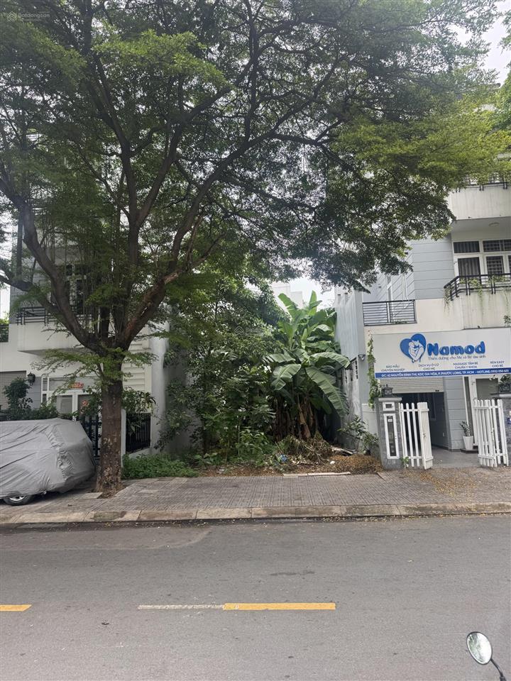 Bán lô đất vị trí đẹp mặt tiền đường nguyễn đình thi kdc gia hòa, phước long, tp. hcm
