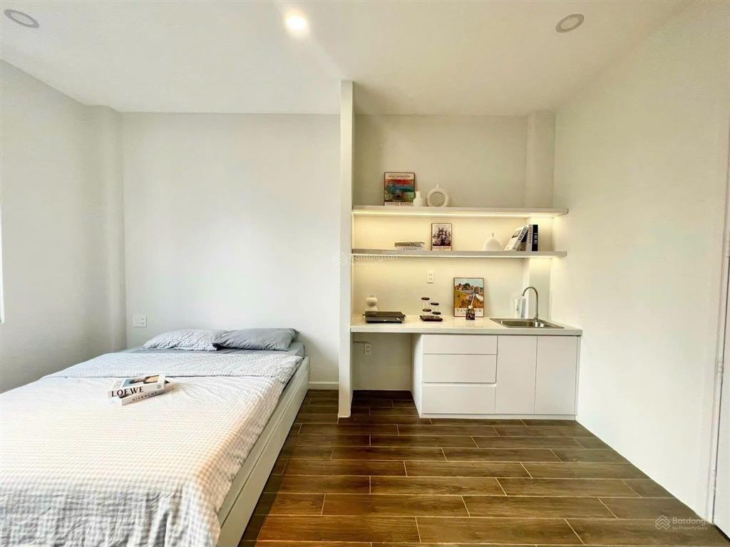 Nhà 5 tầng có thang máy hiệp bình chánh, tp. thủ đức
