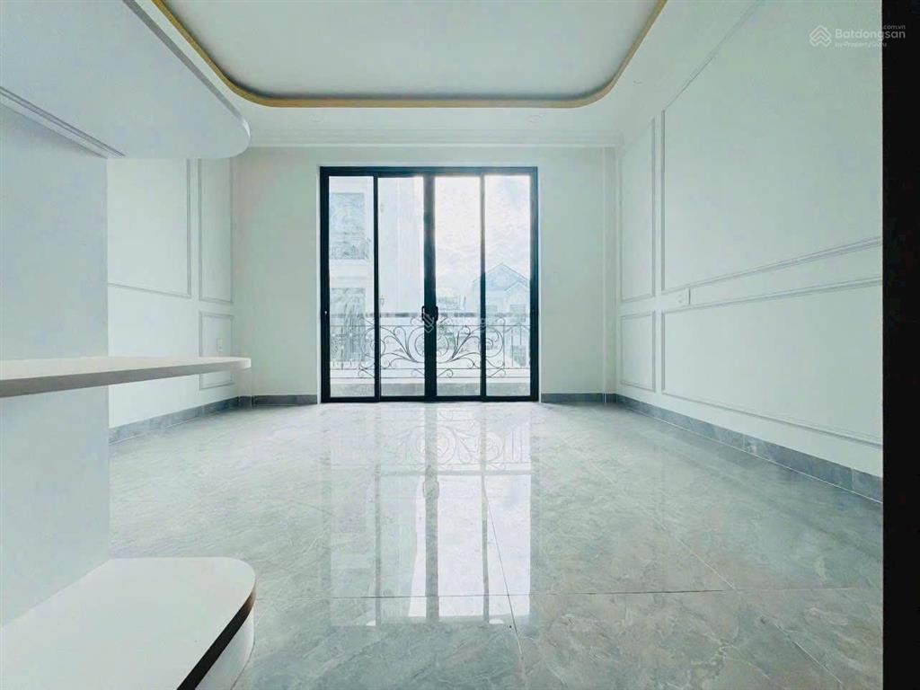 Nhà 5 tầng có thang máy hiệp bình chánh, tp. thủ đức