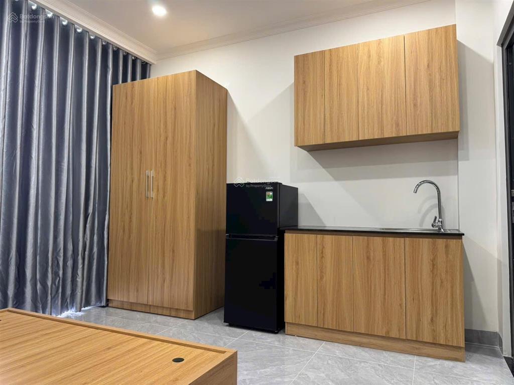 Bán nhà mặt tiền 6 tầng có thang máy dòng tiền 50 triệu/tháng, gần phạm văn đồng!