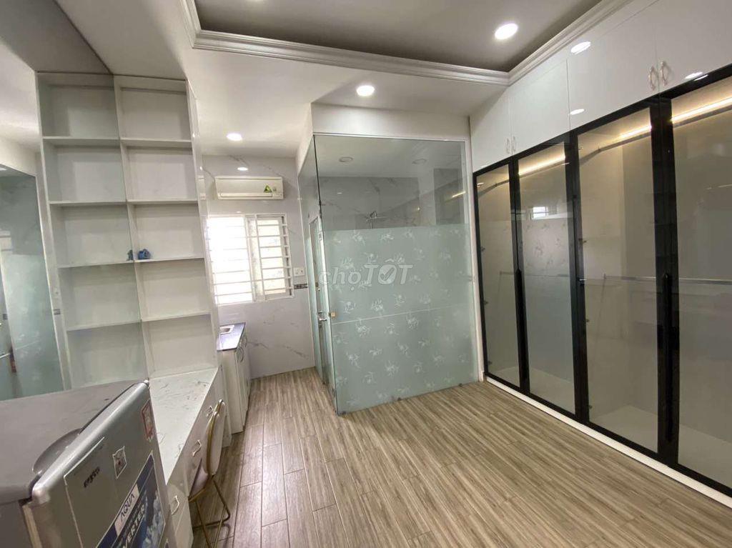 Chính Chủ cho thuê căn nguyên Tầng , 2 Phòng ngủ, Gần AEON, Công viên.
