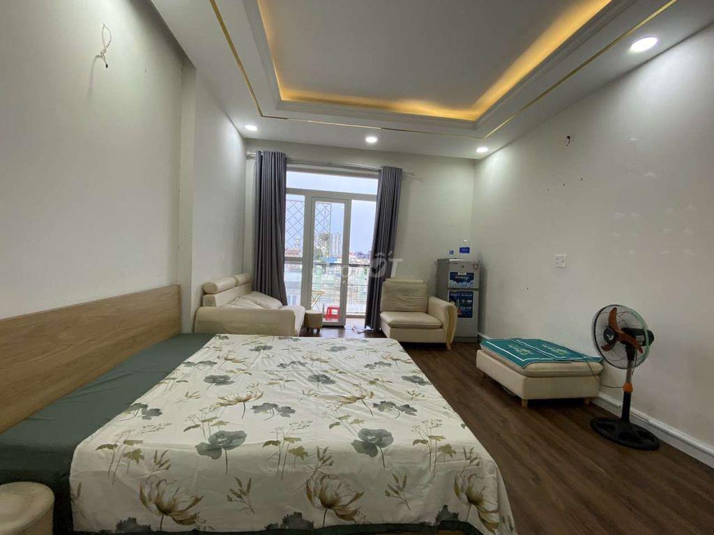 Chính Chủ cho thuê căn nguyên Tầng , 2 Phòng ngủ, Gần AEON, Công viên.