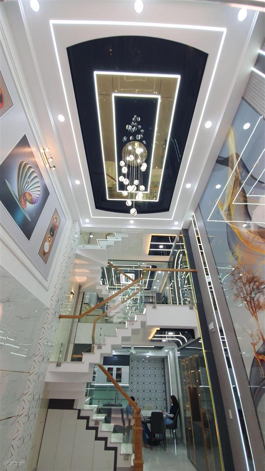 Nhà 5t xây mới bình tân, 7tỷ600, đường nhựa xe tải thông thoáng, sát mặt tiền đường, khu cao tầng