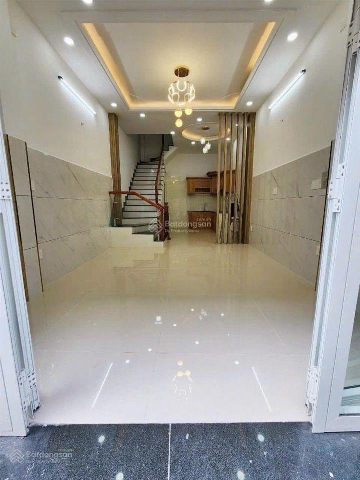 Nhà 4 tầng bình trị đông, sổ đẹp, hoàn công đủ, hxh thông, 4,95tỉ