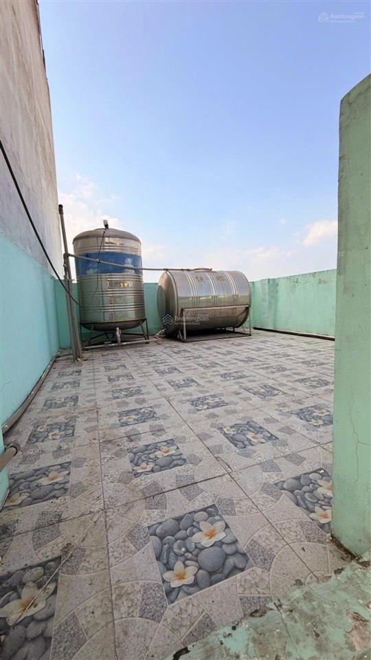 Nhà 4 tầng,chỉ 5 tỉ x, ngay chợ da sà,sổ hồng riêng,hoàn công đủ,